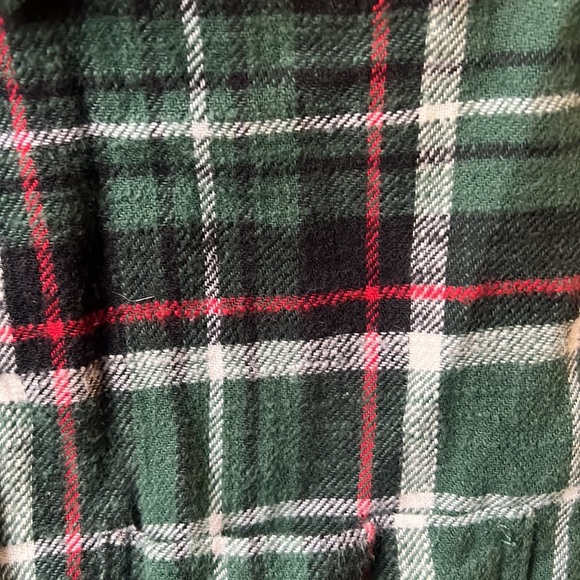 American Eagle Flannel Boyfriend Fit - Picture 2 of 3